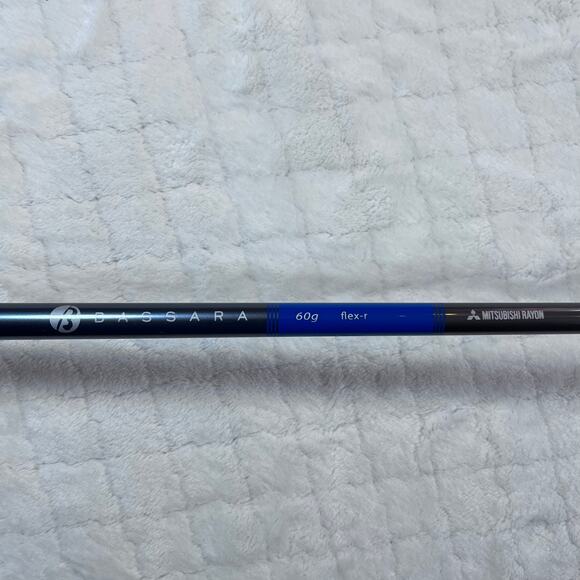 Adams Golf Idea Tech V3 Forged 4 Hybrid Iron RH Shaft: Bassara 60g R Flex - Picture 5 of 6